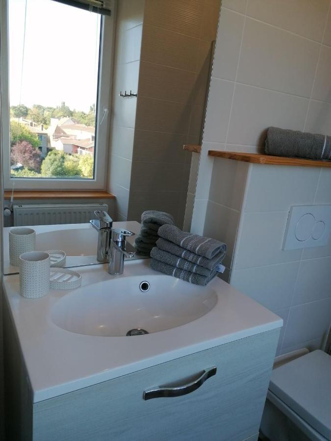 Hotel Entre Les 2 Roches Prissé Eksteriør bilde
